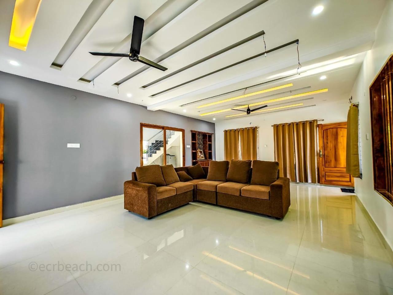 Rini Resort Madras Buitenkant foto