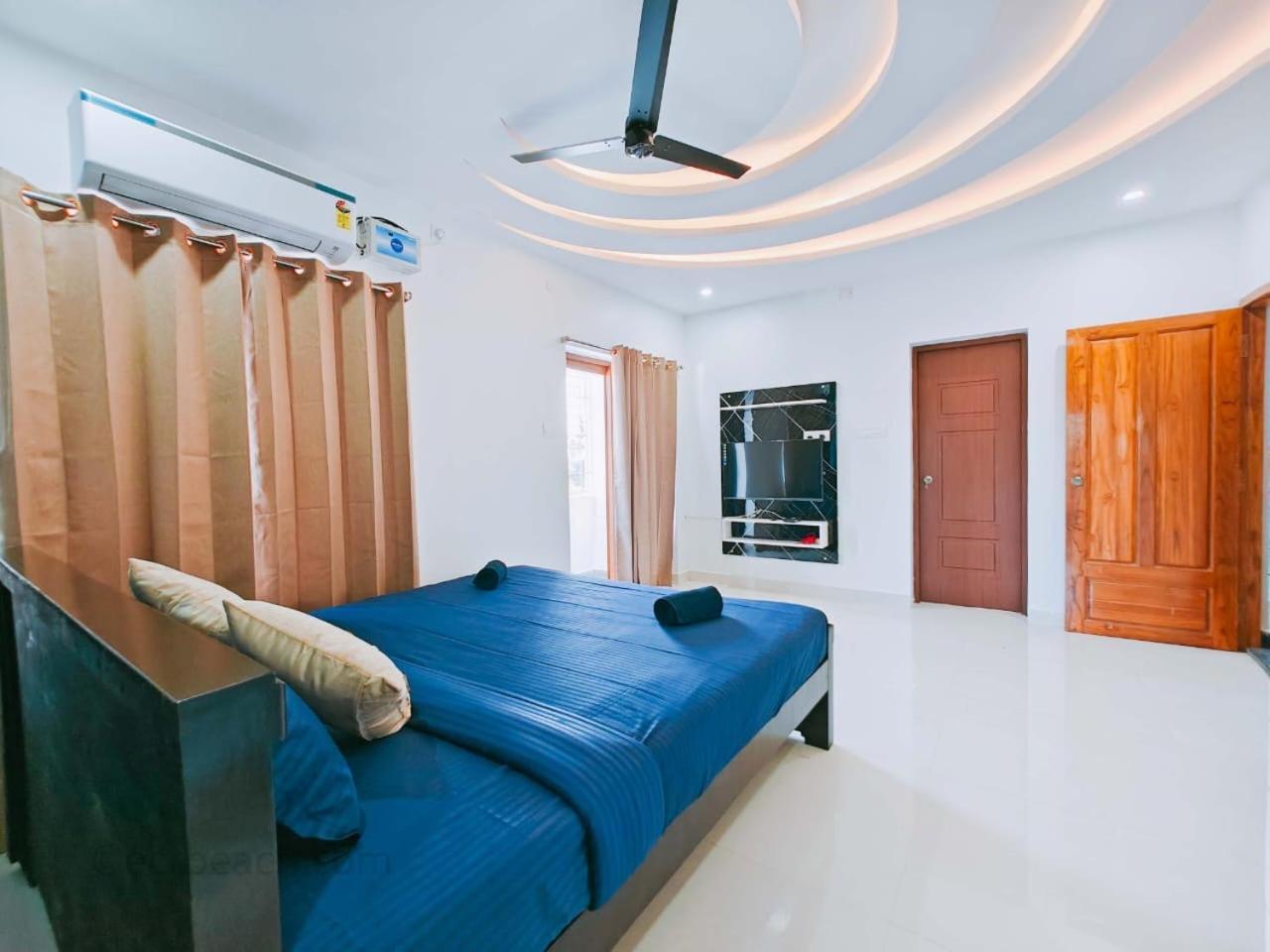 Rini Resort Madras Buitenkant foto